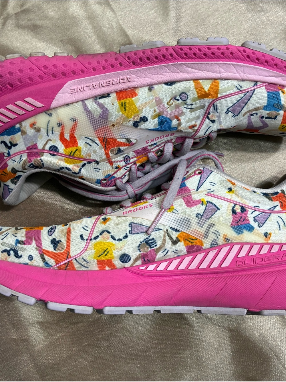 Brooks Adrenaline 21 Women's Pink Multi-Color Printed Unity Running Shoes Size &